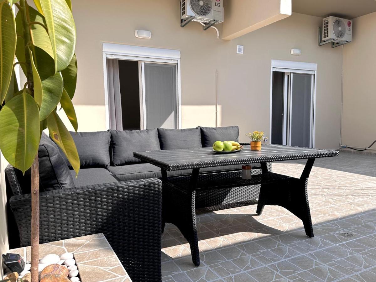 Seaside Deluxe Apartment Ialisos Exterior foto